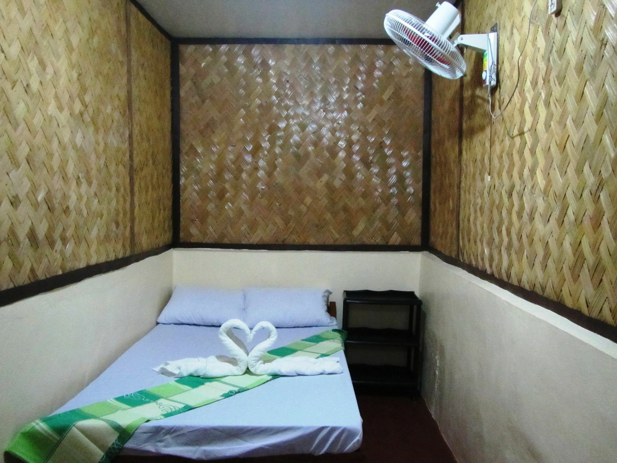 Coron Guapos Guesthouse Dış mekan fotoğraf