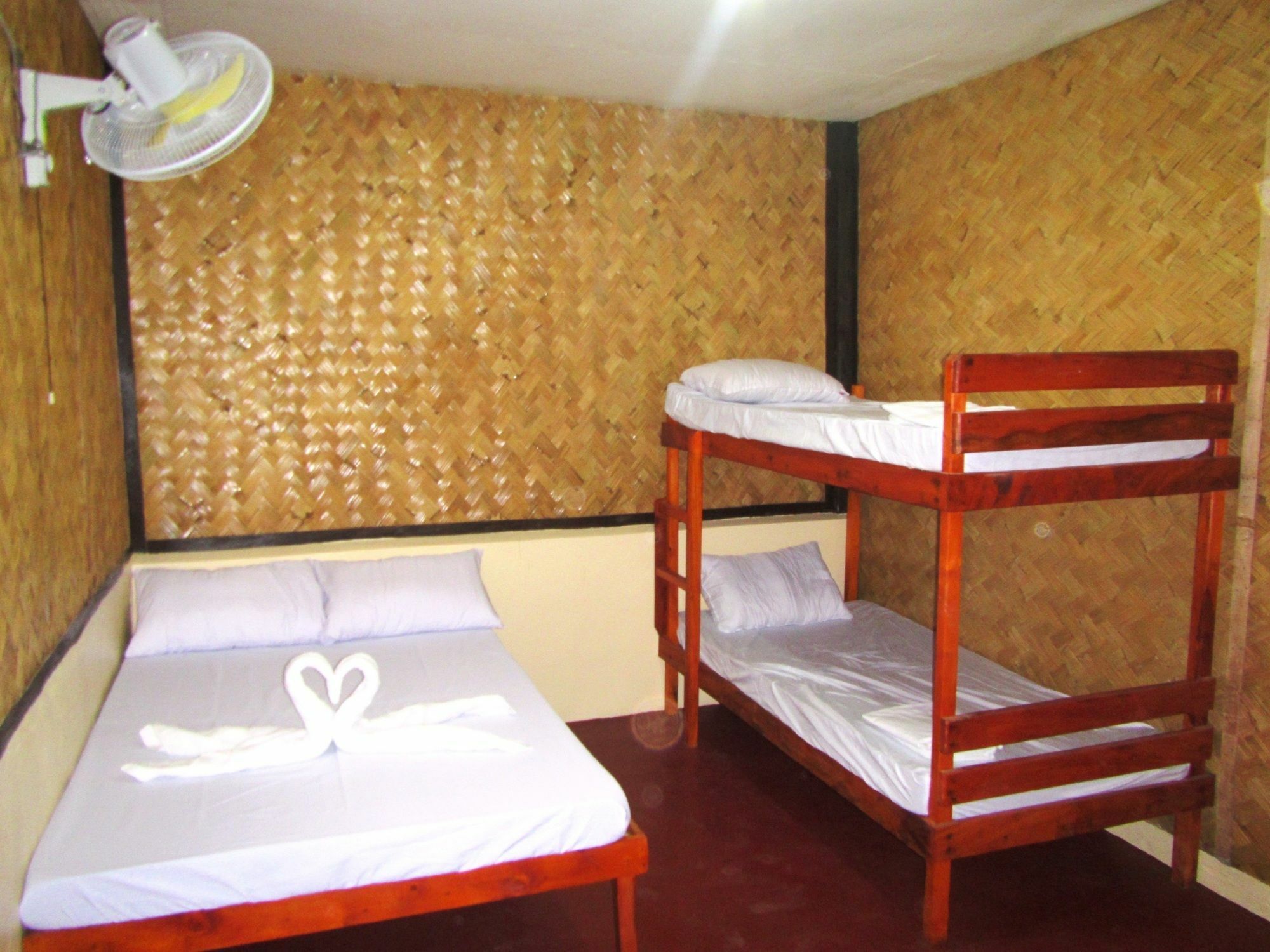 Coron Guapos Guesthouse Dış mekan fotoğraf
